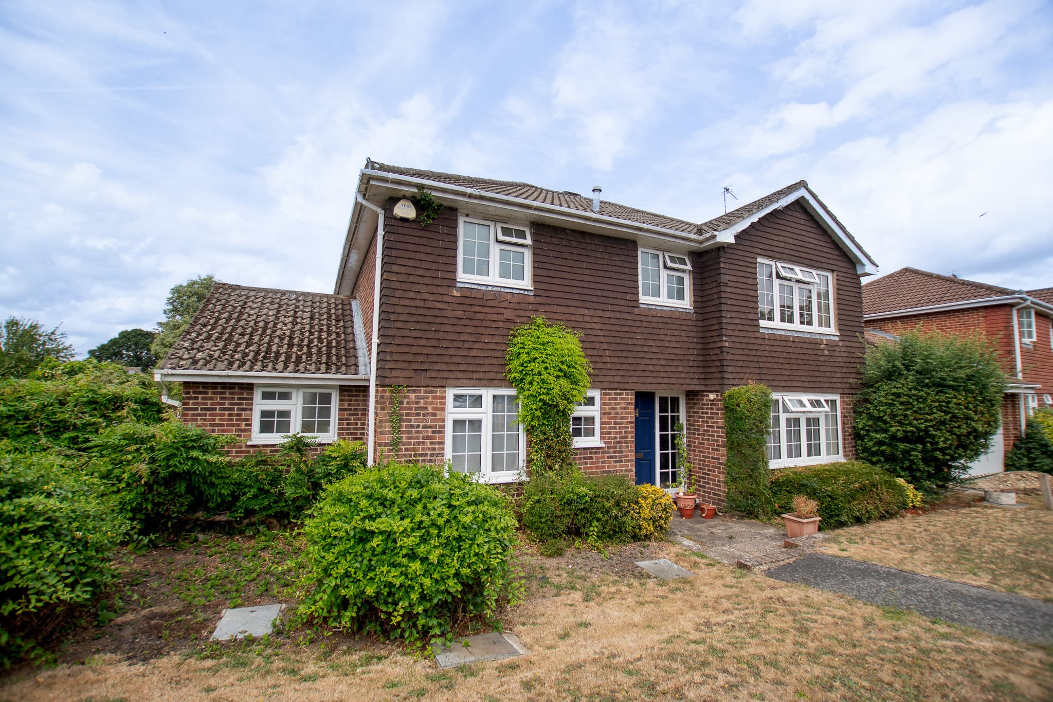 Goldfinch Gardens, Guildford, Guildford, GU4 7DN