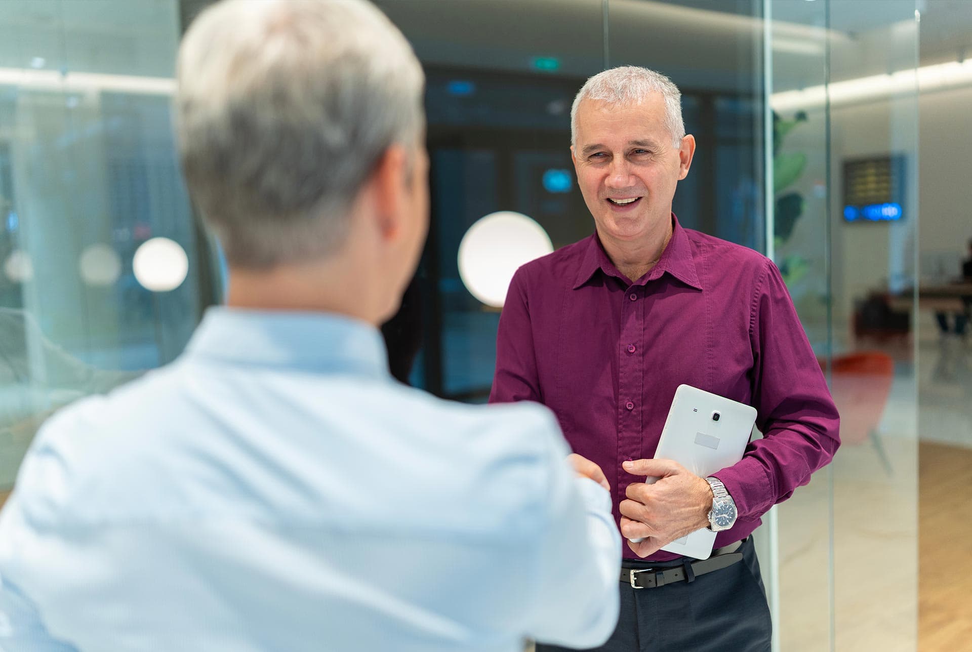 <span style="font-size:45px;">Viewings</span>