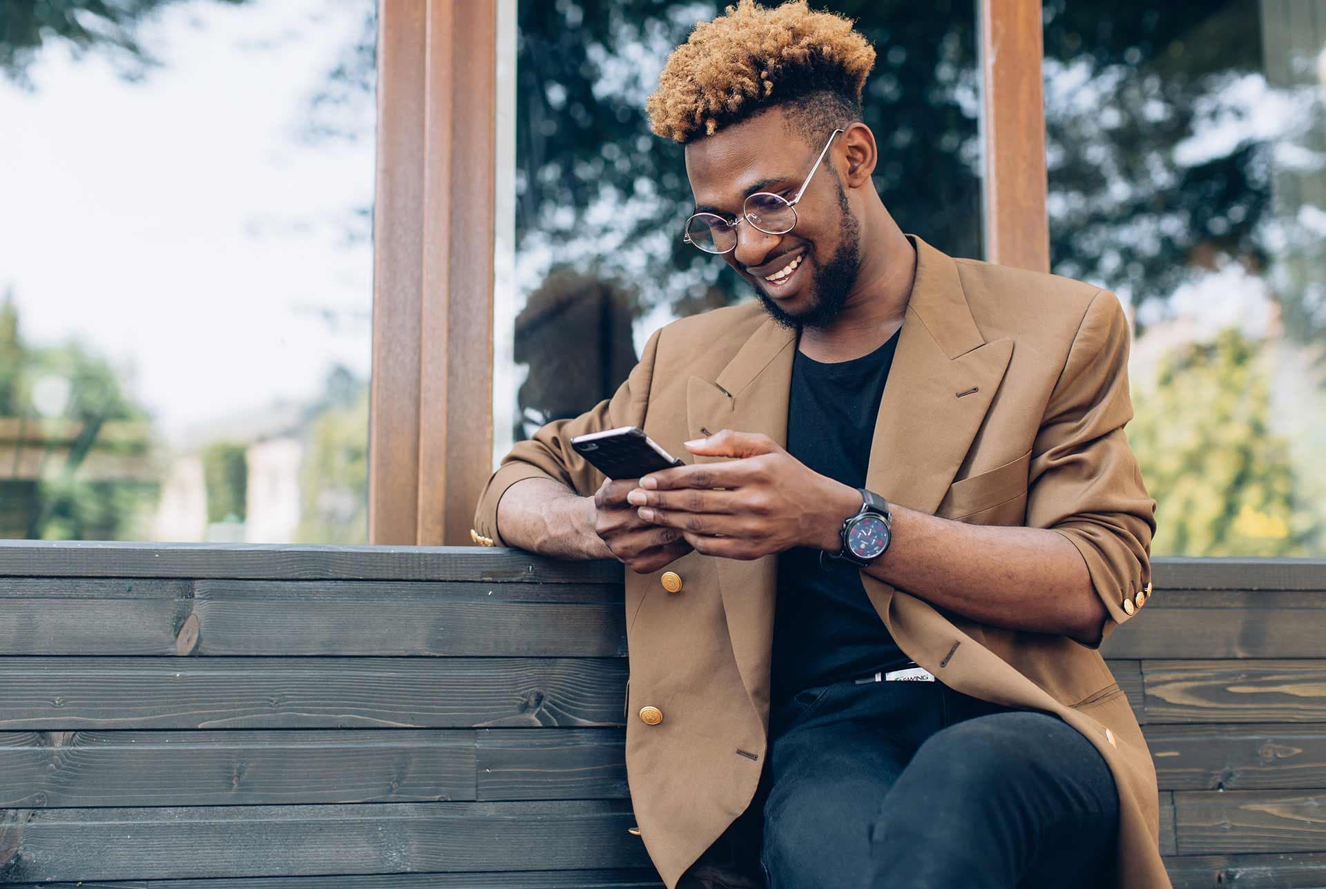     <span style="color:hsl(37, 40%, 63%);font-size:45px;">Marketing</span>