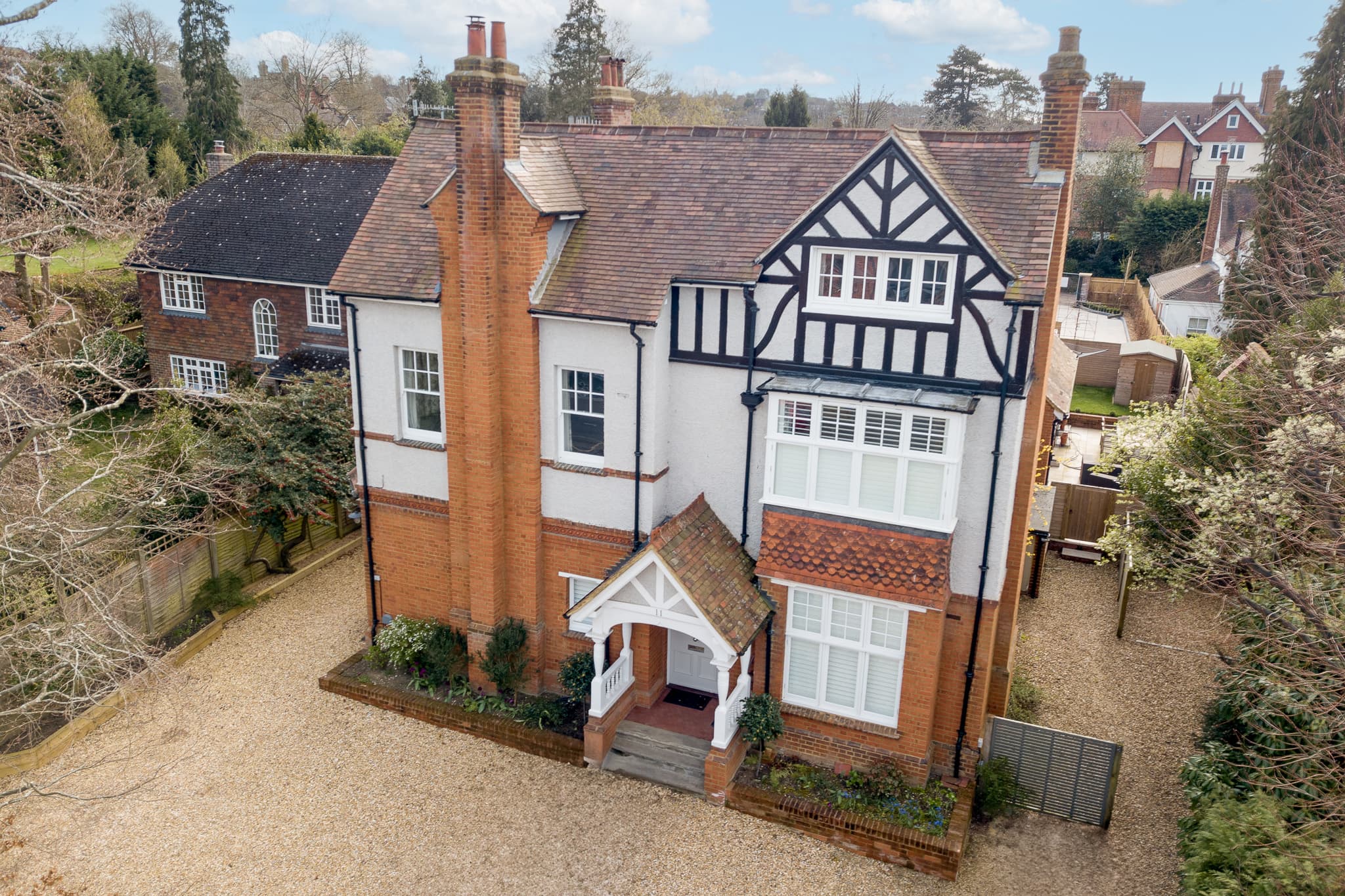 Flat 3, 11 Maori Road, Guildford, Guildford, GU1 2EG