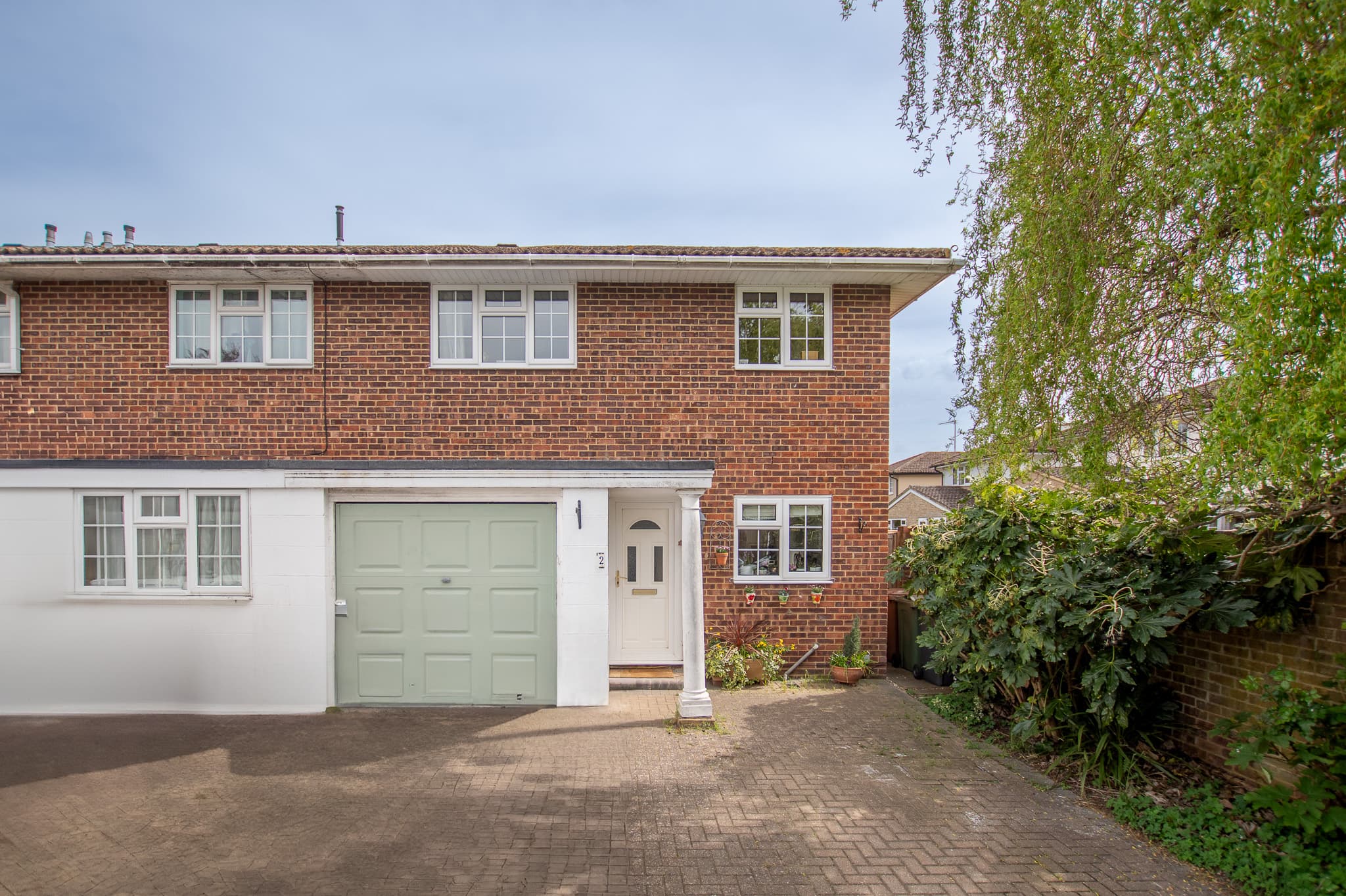 Brittens Close, Guildford, Guildford, GU2 9RJ