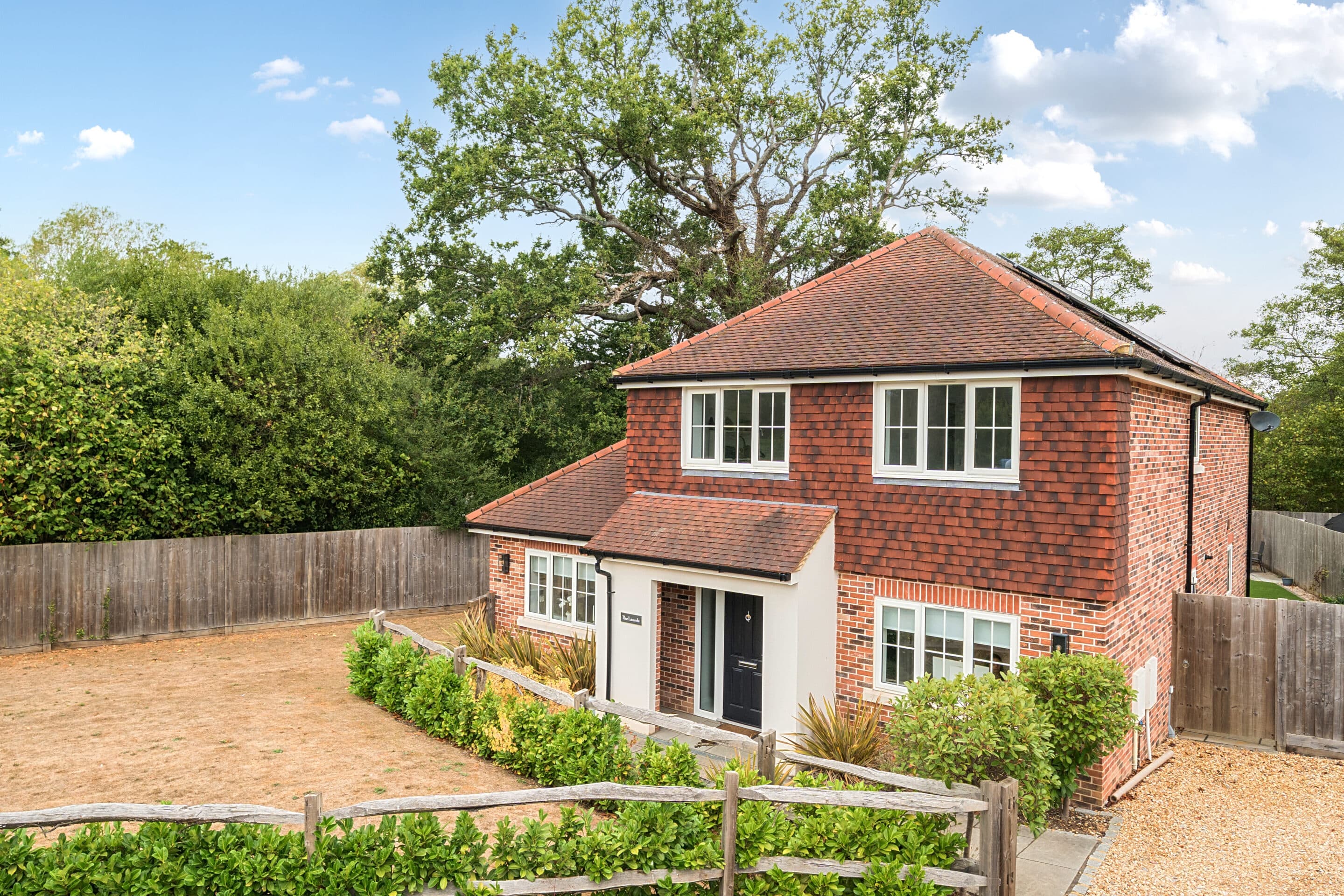 The Laurels Frog Grove Lane, Wood Street Village, Guildford, Guildford, GU3 3HD
